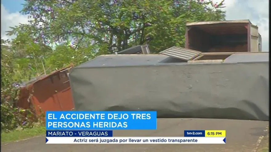Tres heridos tras vuelco de camión en Veraguas