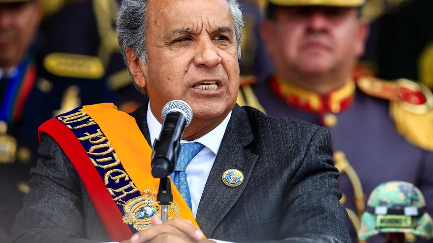 El presidente de Ecuador, Lenín Moreno, anunció hoy que implementarán un plan para incorporar a más mujeres al servicio militar del país andino.