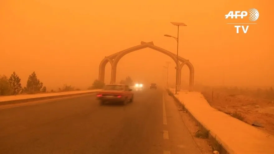 Tormenta de arena causa dos muertos en Líbano