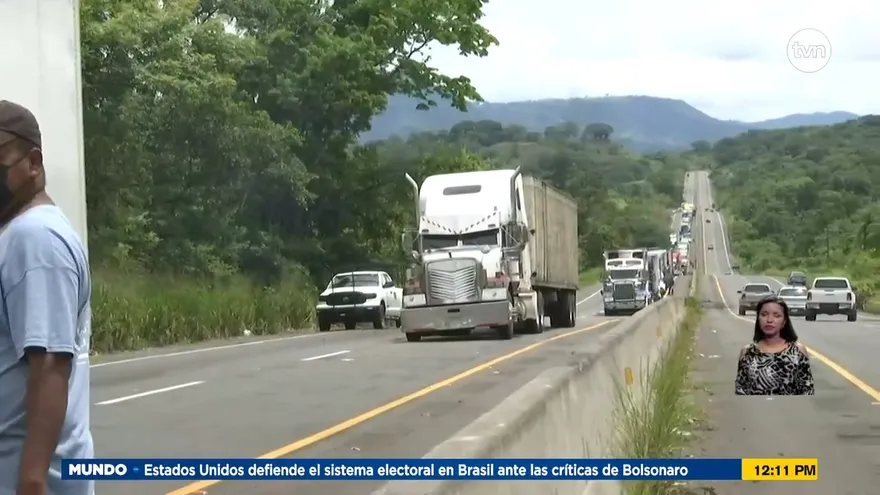 Reabren vía en Horconcito para paso de caravana humanitaria de alimentos