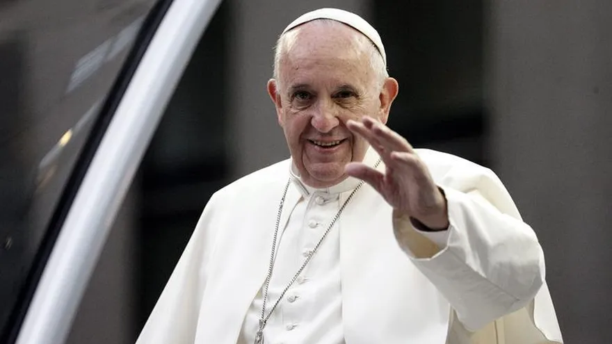 Francisco expresa su afecto a México tras paso de Earl