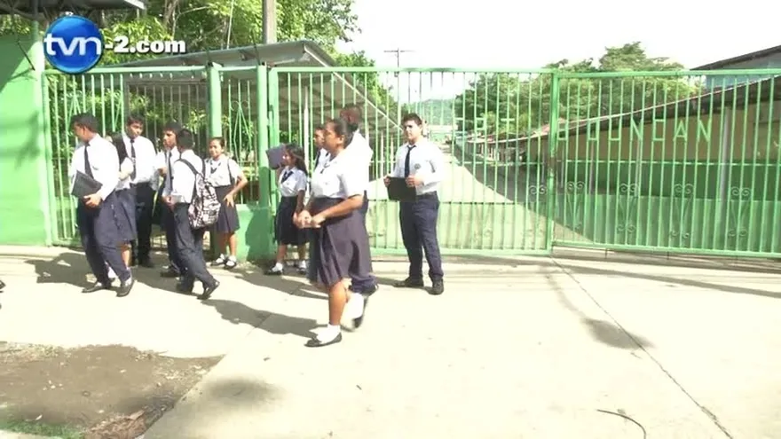 Estudiantes del Jethta B. Duncan decretan paro