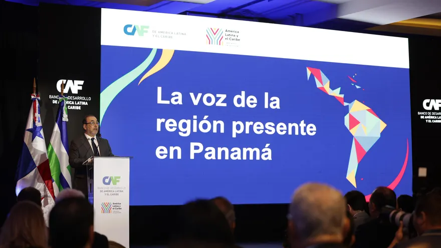 Uno de los foros del CAF