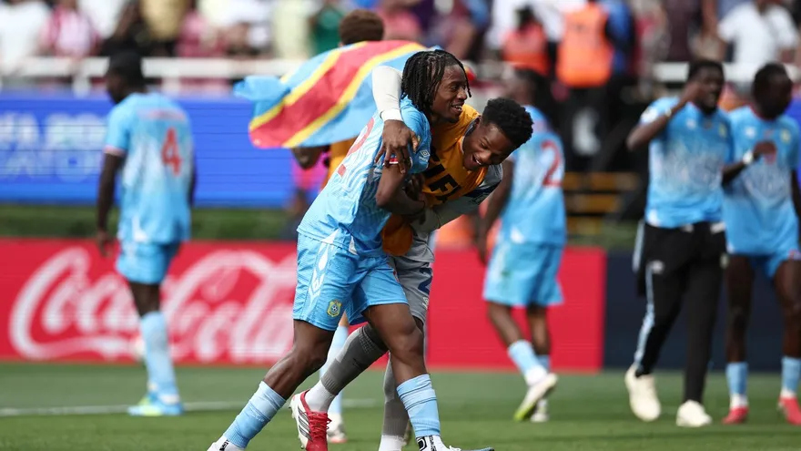 Jugadores de la República Democrática del Congo celebran su clasificación al Mundial 2026