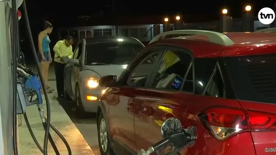 Cierres provocan escasez de gasolina, gas y medicinas