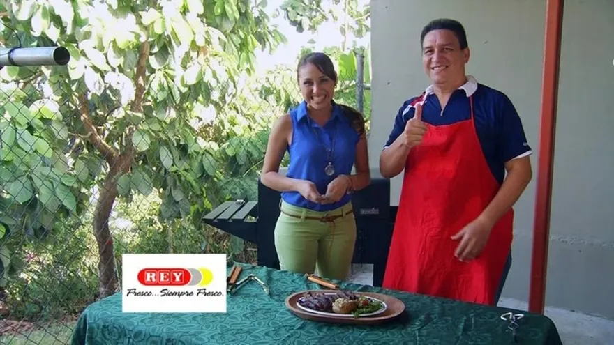 Cocinando con el Participante Euclides Cerrud