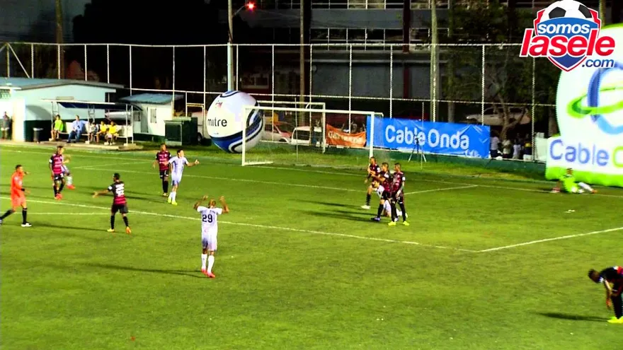 Emocionante duelo Sporting SM 2 Plaza Amador 3