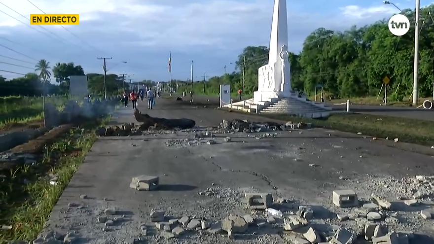 Continúan cierres en Azuero