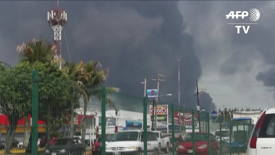 Explosión en planta petroquímica en México