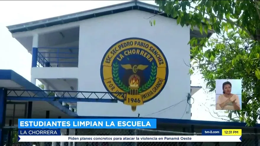 Docentes y estudiantes de la Escuela Pedro Pablo Sánchez realizan jornada de limpieza