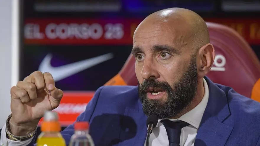 Monchi dice que el caso Malcom es "complicado de entender" | Agencias