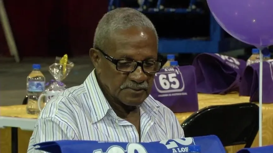 Celebran séptimo aniversario de 120 a los 65