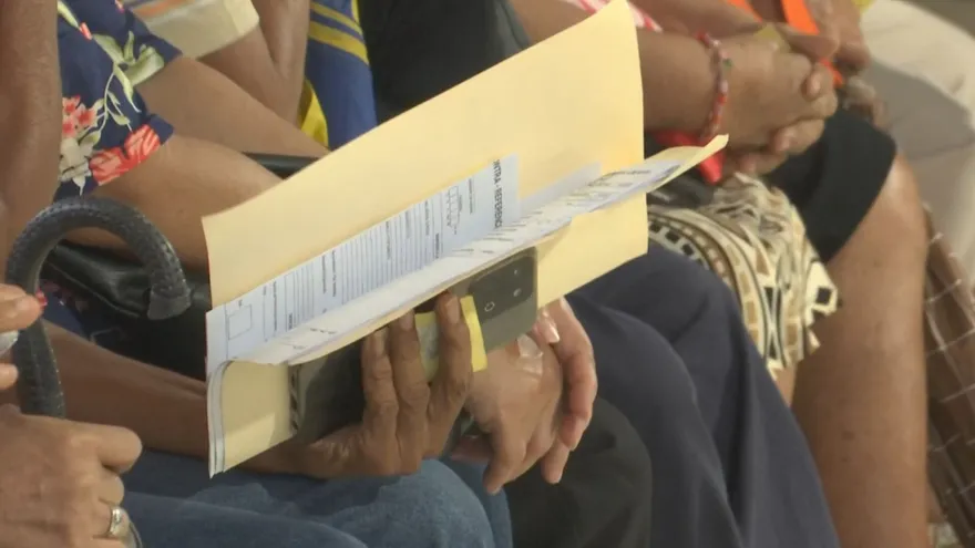 Asegurados a la espera de atención en policlínicas