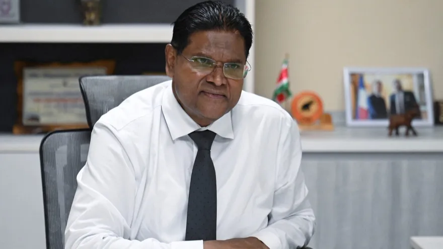 Expresidente surinamés Chan Santokhi