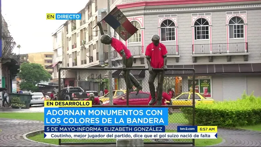 Visten los monumentos con la camiseta de la sele