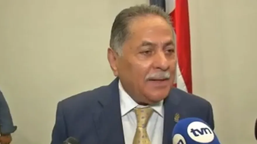 Roberto Ábrego desmiente declaraciones de Vásquez sobre tratos especiales a trabajadores de la mina