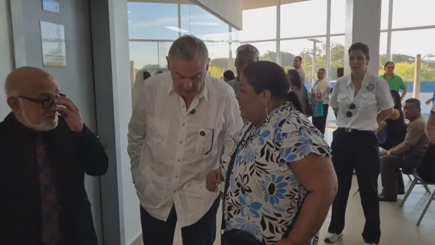Contralor realiza visita sorpresa al Hospital Regional de David