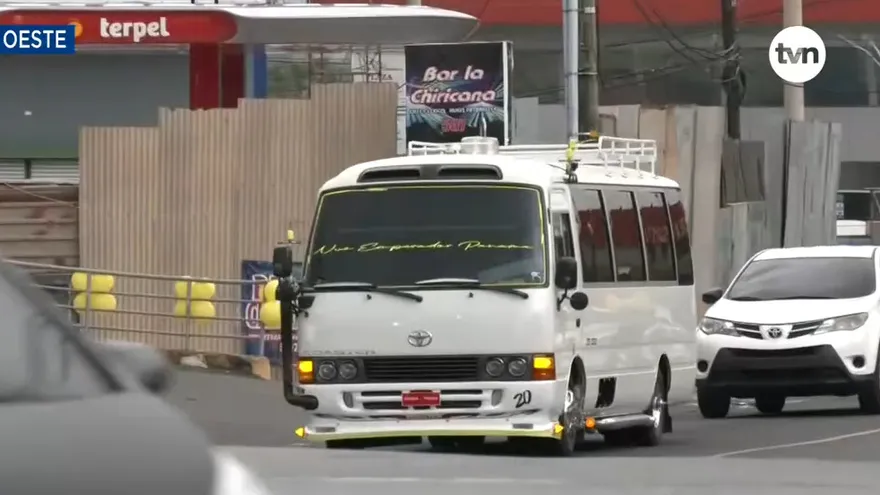 Transportistas del Oeste se quejan de los tranques por trabajos del Metro