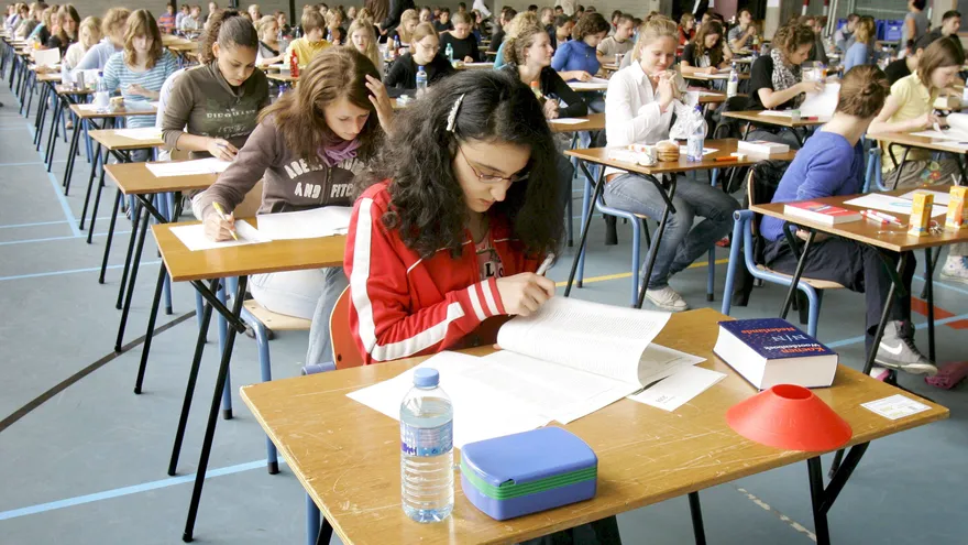 El psicólogo clínico y educativo Isauro Blanco, creador de métodos de enseñanza que tienen en cuenta los avances logrados en el conocimiento del cerebro humano, dijo que "no es natural" la manera en que la mayoría de los niños sigue aprendiendo.