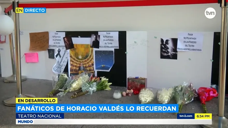 Fanáticos del fallecido Horario Valdés rinden homenaje en el Teatro Nacional