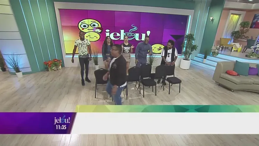 Diviértete con nuestro juego de las sillas