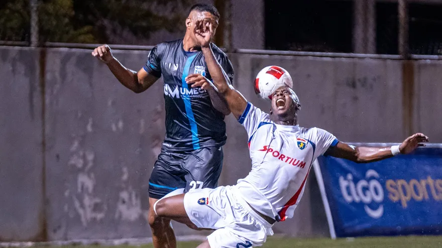 UMECIT FC y Plaza Amador en acción