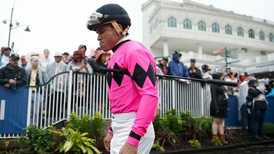 La descalificación del jinete panameño, Luis Sáez en el Derby de Kentucky