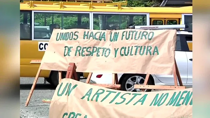 Protesta de funcionarios del Inac en Bocas del Toro