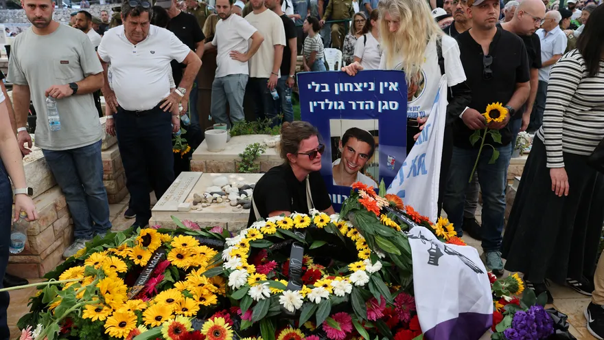 Funeral del oficial del ejército Hadar Goldin