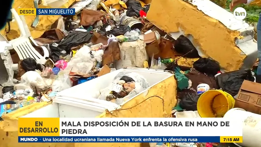 Residentes en Mano de Piedra se quejan por mala disposición de basura