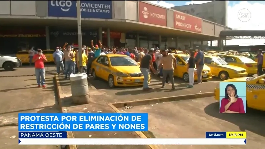 Transportistas en La Chorrera protestan por levantamiento de medidas de 'pares y nones'