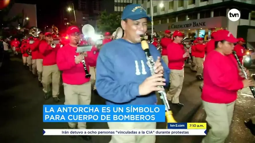 Bomberos celebran los 132 años de aniversario