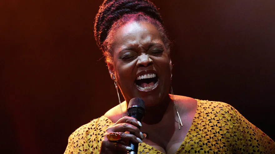 La cantante de jazz estadounidense Dianne Reeves