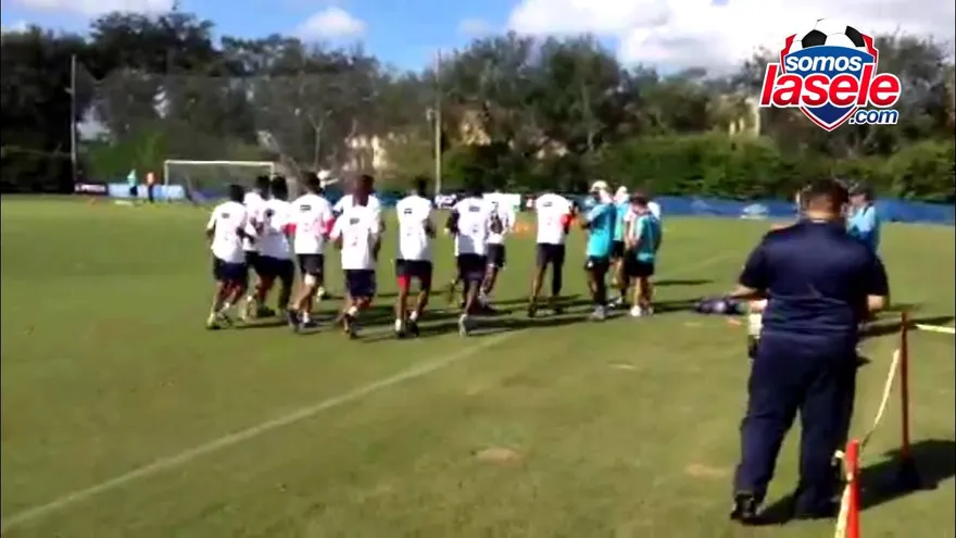 En directo, el entrenameinto dominical de la Sele