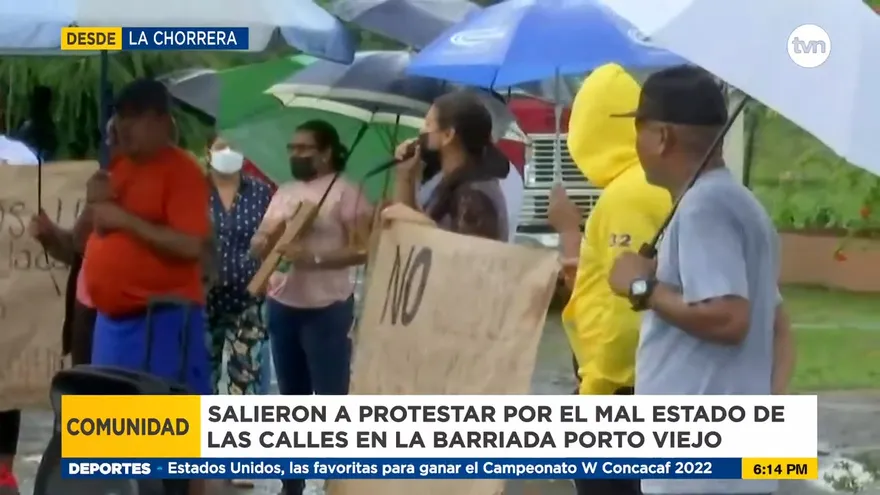 Moradores de una comunidad en La Chorrera exigen mejora de calles