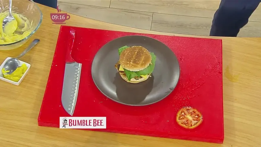 Deliciosa hamburguesa de Atún