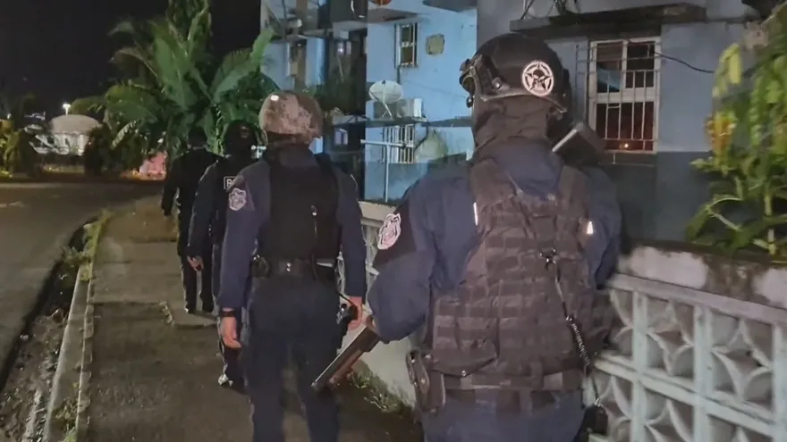 Ronda policial en Colón.