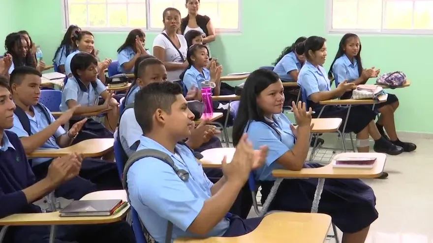 Noticiero Estelar 7 de marzo del 2017 - Bloque 5