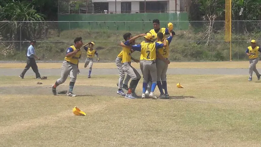 Herrera es el mandamás del béisbol nacional preintermedio