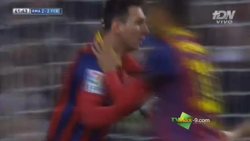Gol de Messi el 2-2 Real Madrid vs Barcelona, min 41