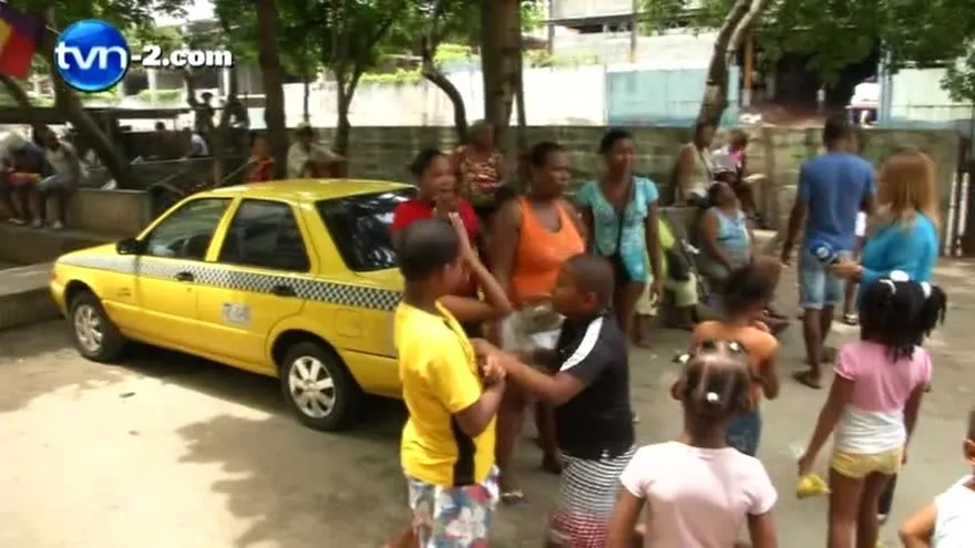 Vecinos de Cabo Verde protestan falta de luz