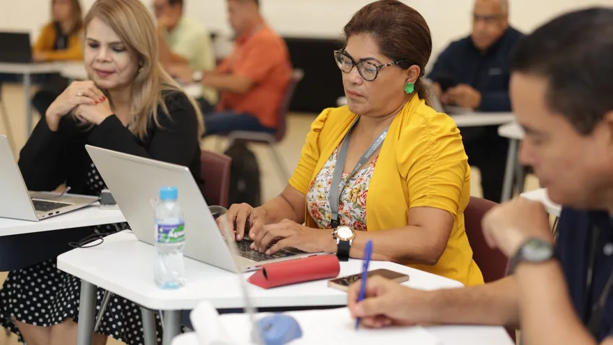 Líderes académicos y administrativos del ITSE durante capacitación