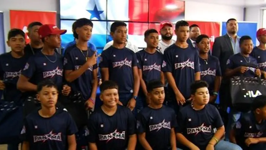 Selección U12 de Panamá equipada para el Mundial de Béisbol en Taiwán