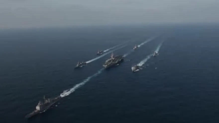 Ejercicios de artillería en Corea del Norte