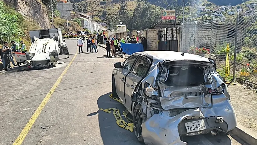 Dos muertos y cinco heridos en un accidente durante rally en Ecuador