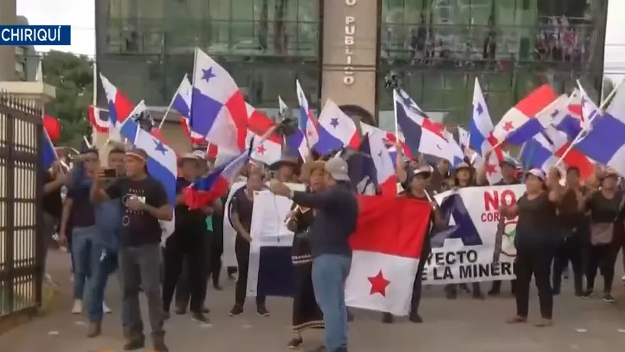 Marcha de maestros en Chiriquí