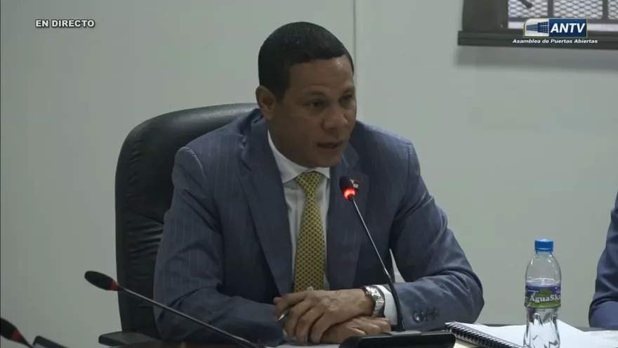 Héctor Brands, exdiputado de la Nación, investigado por presuntas irregularidades en el manejo de millones de dólares.