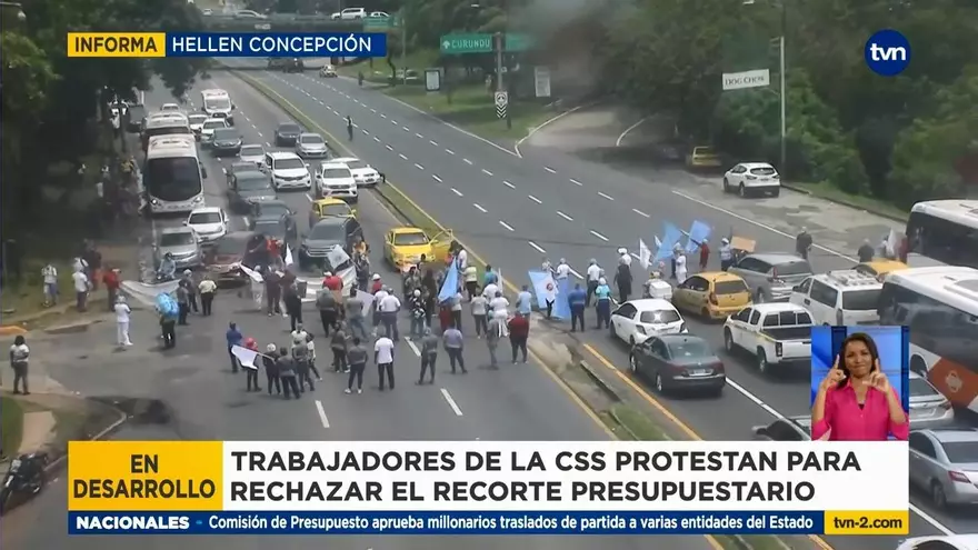 Funcionarios de la CSS protestan por recorte de presupuesto