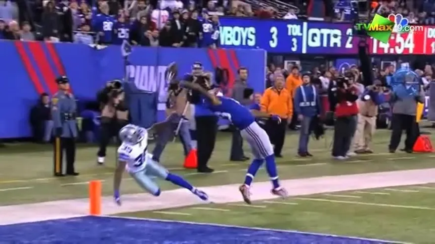 Impresionante atrapada para TD en la NFl