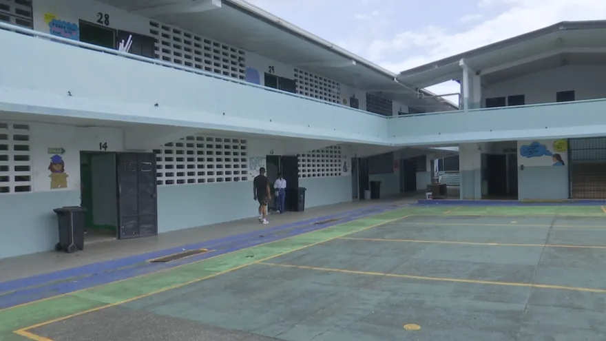 Más de 52 mil docentes deben iniciar el año escolar 2026.